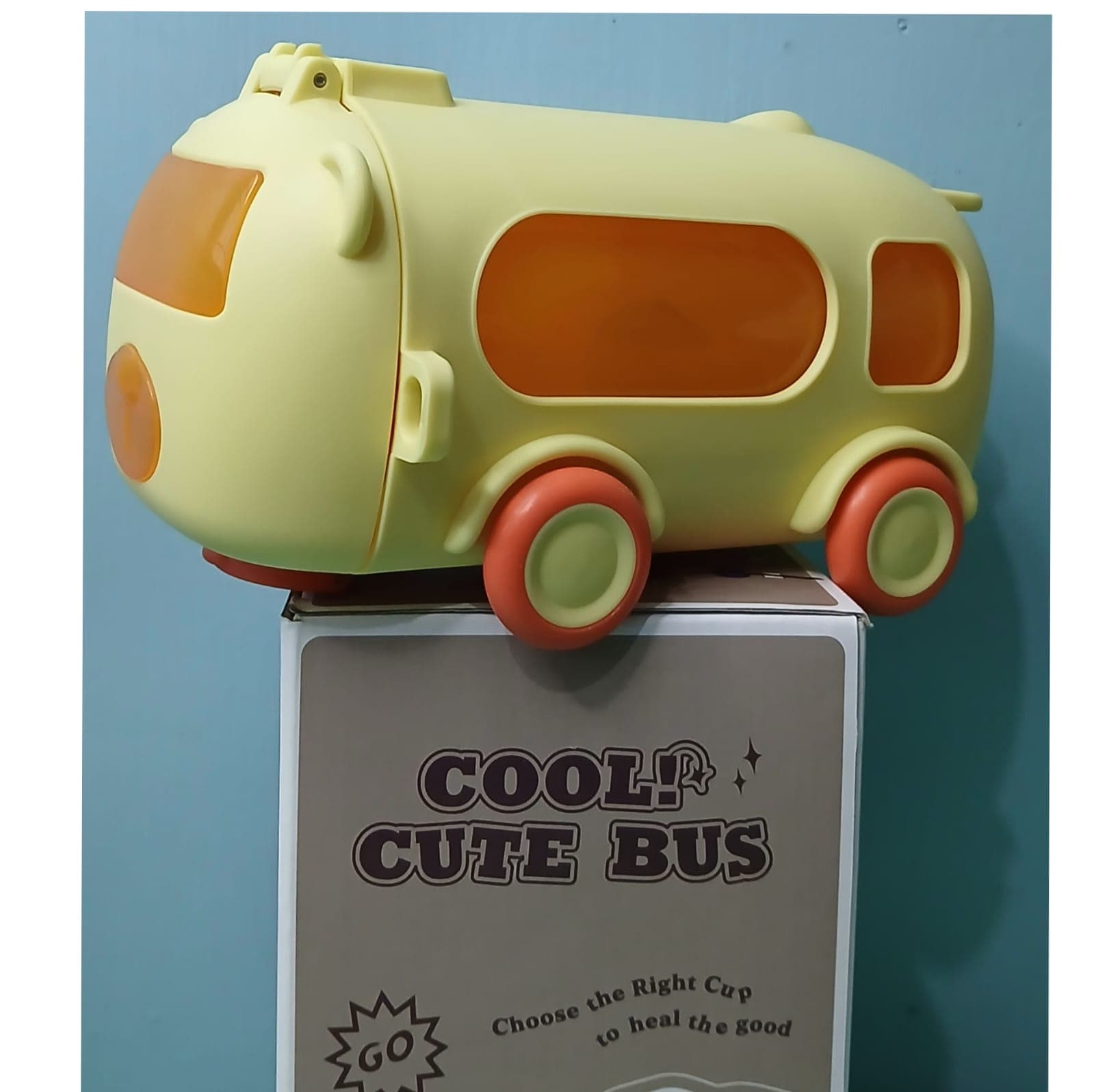 Bus Sipper Bottle - 500ml